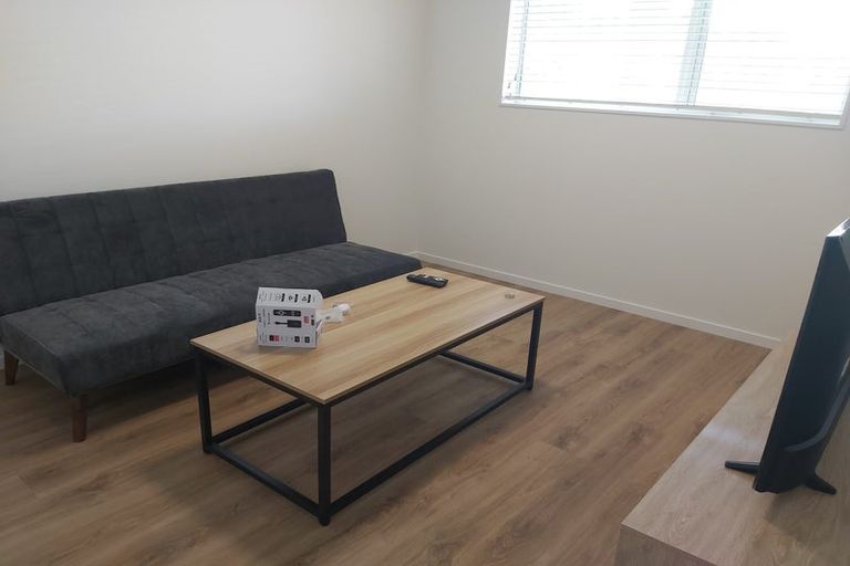 Photo of property in 5 Porritt Avenue, Chatswood, Auckland, 0626