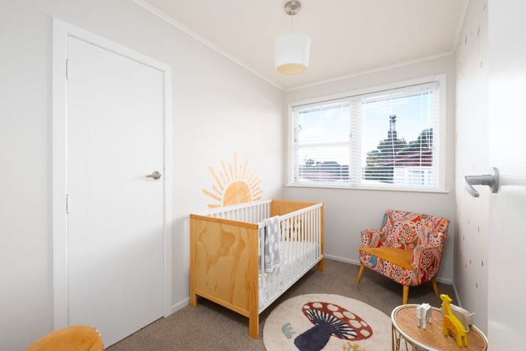 Photo of property in 8a Grande Vue Road, Papatoetoe, Auckland, 2025