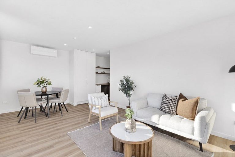 Photo of property in 8 Buttercup Street, Wanaka, 9382