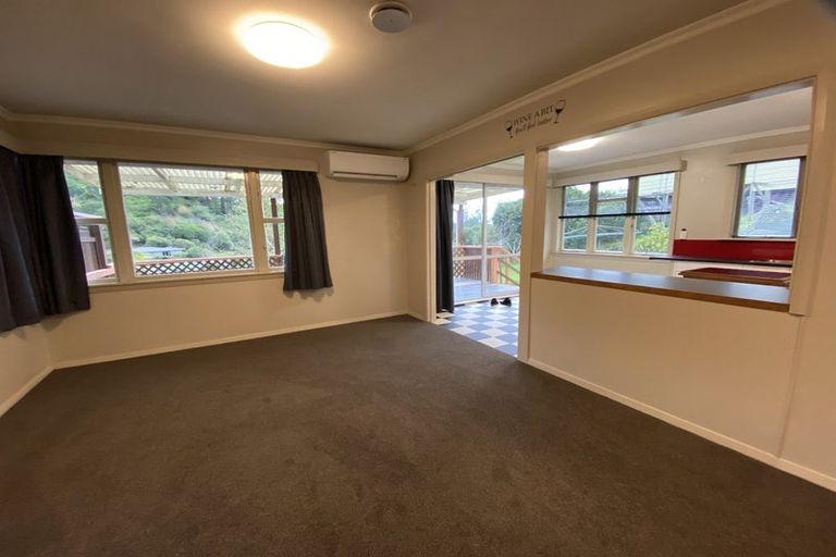 Photo of property in 6 Angle Street, Picton, 7220