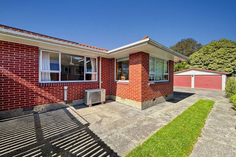 Photo of property in 42 Gregan Crescent, Burnside, Christchurch, 8053