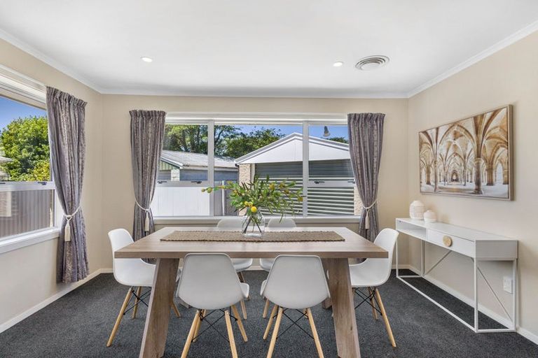 Photo of property in 52 West-watson Avenue, Hillmorton, Christchurch, 8025