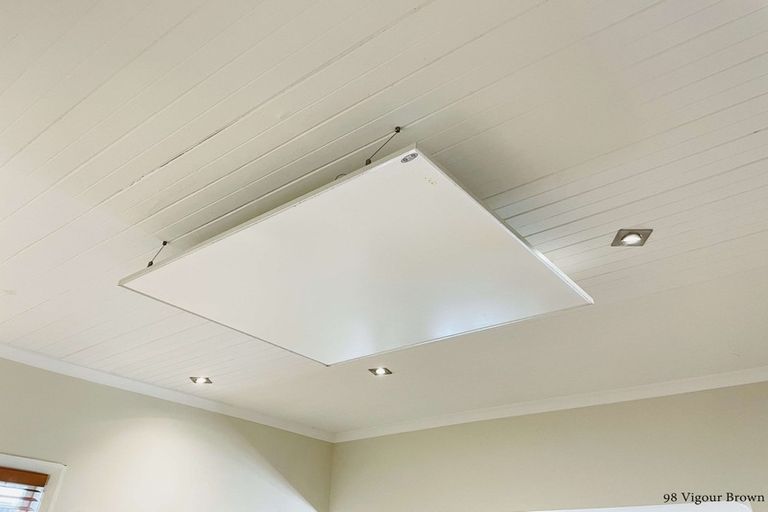 Photo of property in 98 Vigor Brown Street, Napier South, Napier, 4110