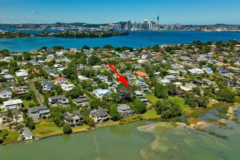 Photo of property in 59b Beresford Street, Bayswater, Auckland, 0622