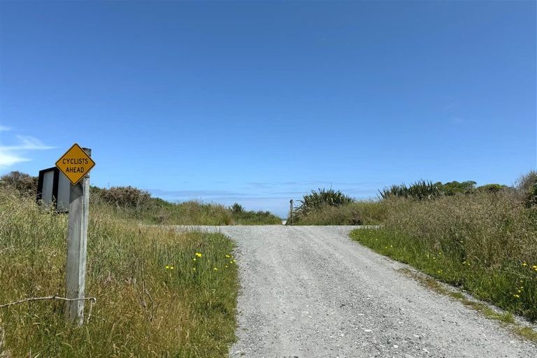 Photo of property in 402 Main Road South, Paroa, Greymouth, 7805