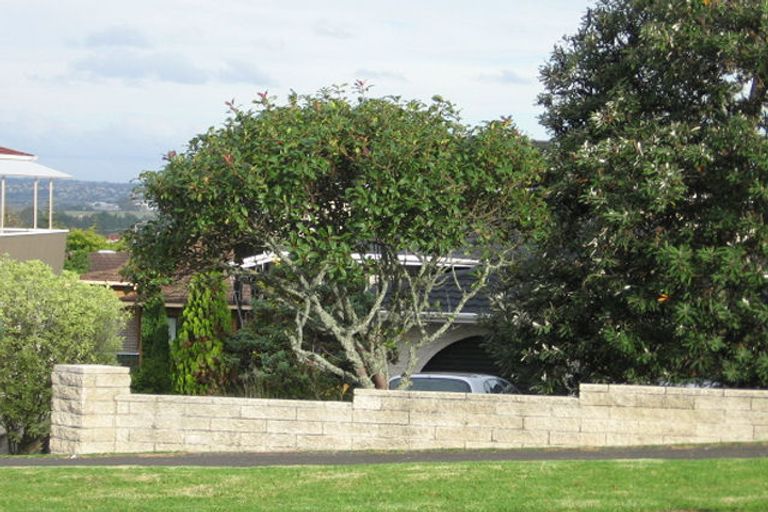 Photo of property in 213 Royal Road, Massey, Auckland, 0614