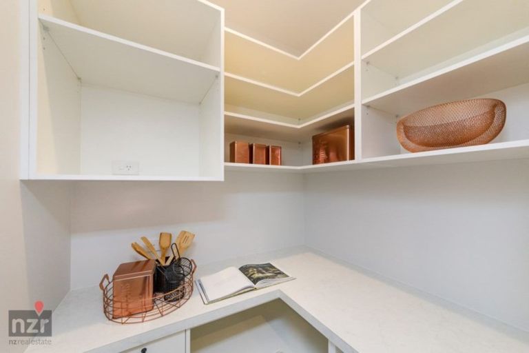 Photo of property in 112 Reid Line West, Feilding, 4777