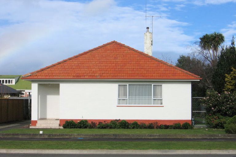 Photo of property in 42 Frederick Street, Terrace End, Palmerston North, 4410