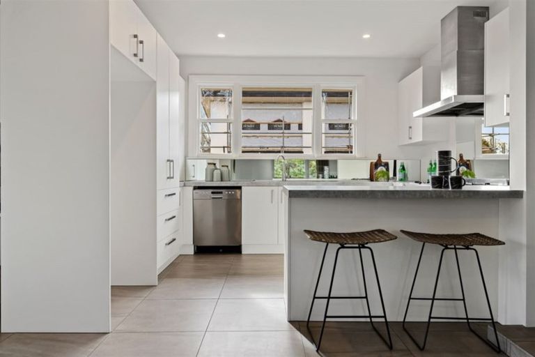 Photo of property in 109 Tomes Road, St Albans, Christchurch, 8052