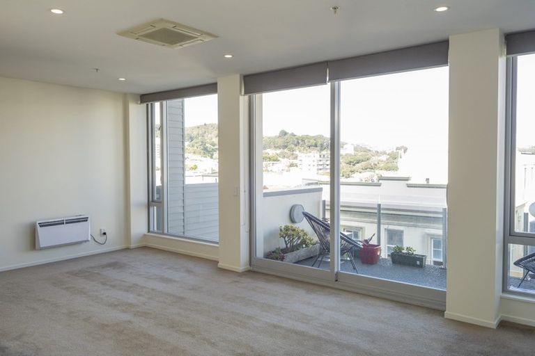 Photo of property in Trinity Apartments, 19 College Street, Te Aro, Wellington, 6011