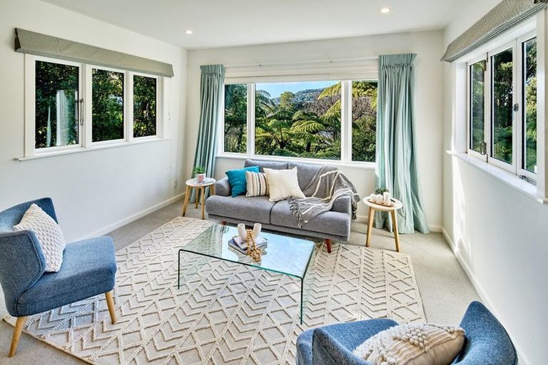 Photo of property in 42 Nottingham Street, Karori, Wellington, 6012