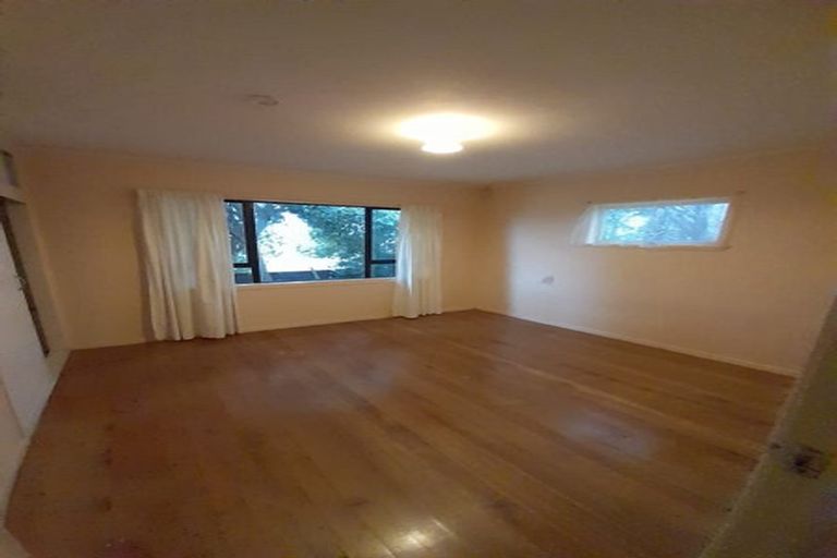 Photo of property in 41 Pegler Drive, Howick, Auckland, 2014