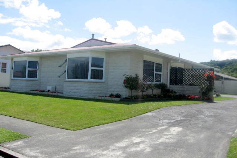 Photo of property in 5 Perham Place, Aramoho, Whanganui, 4500