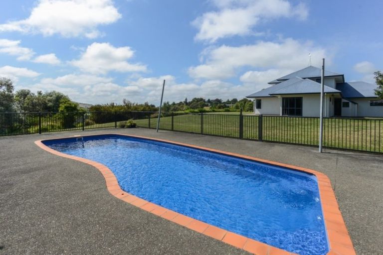Photo of property in 40 Wheatley Road, Waiohiki, Napier, 4183