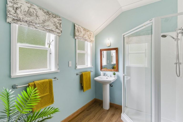 Photo of property in 19 Hadfield Road, Peka Peka, Waikanae, 5391