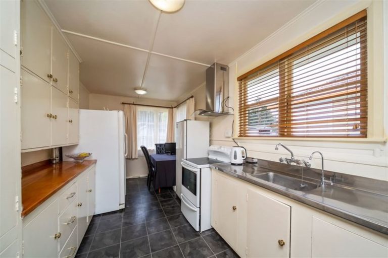 Photo of property in 68 Parsons Street, Frankleigh Park, New Plymouth, 4310