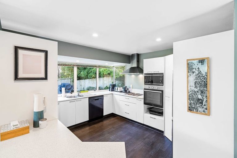 Photo of property in 3 Hamish Place, Westmorland, Christchurch, 8025