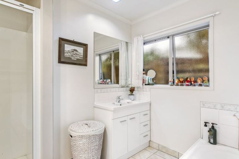 Photo of property in 60b Forrester Drive, Welcome Bay, Tauranga, 3112