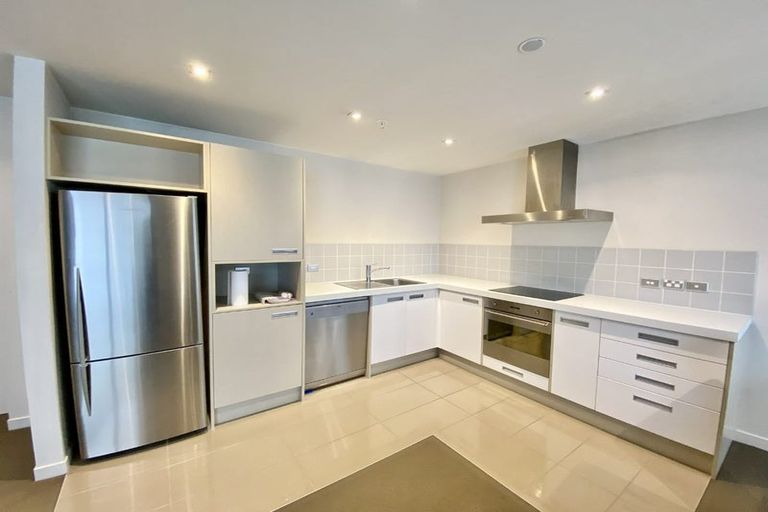 Photo of property in Republic2, 5m/10 Lorne Street, Te Aro, Wellington, 6011