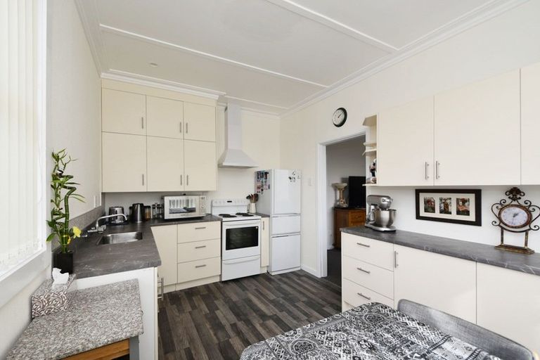 Photo of property in 15 Banks Street, Richmond, Invercargill, 9810