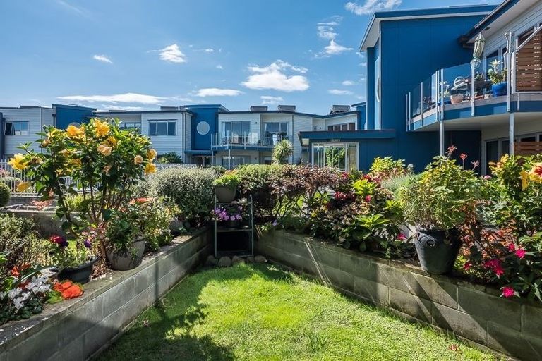 Photo of property in 10/4u Seaview Road, Paraparaumu Beach, Paraparaumu, 5032