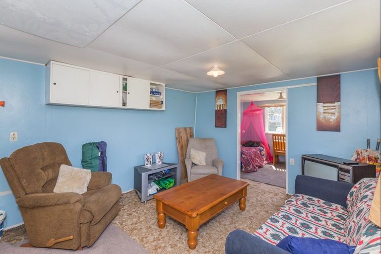 Photo of property in 61 Koputara Road, Himatangi Beach, Foxton, 4891