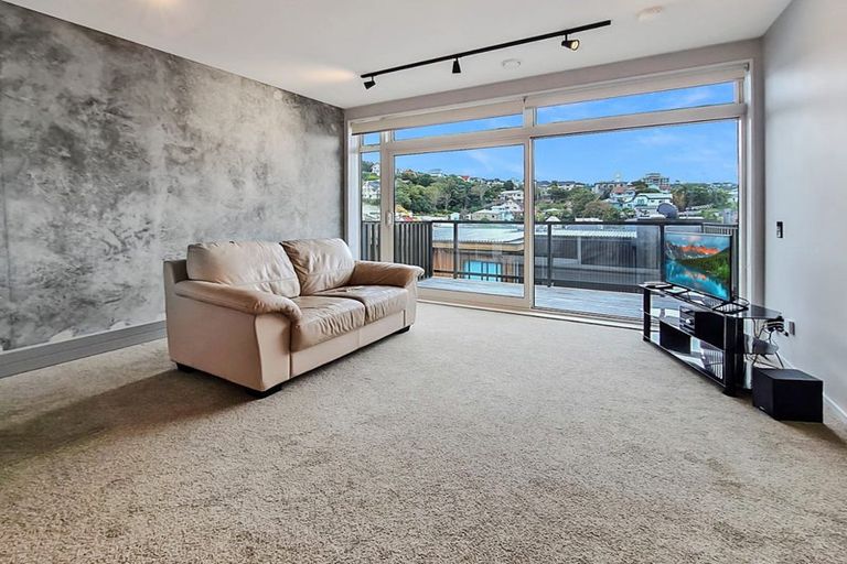 Photo of property in Vedado Apartments, 207/41 Hopper Street, Mount Cook, Wellington, 6011