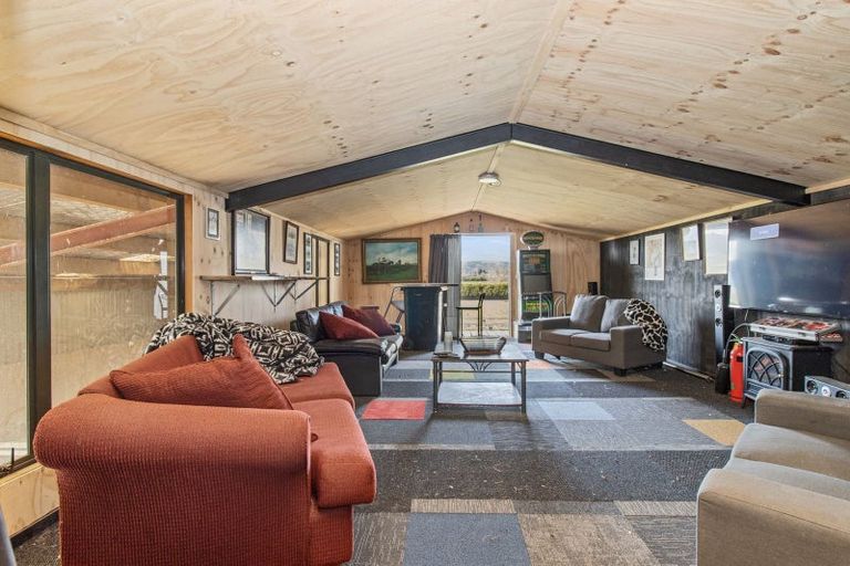 Photo of property in 58 Saint Kilda Road, Cambridge, 3493