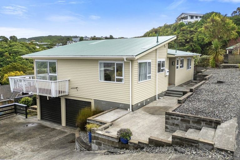 Photo of property in 42 Mulberry Street, Maungaraki, Lower Hutt, 5010