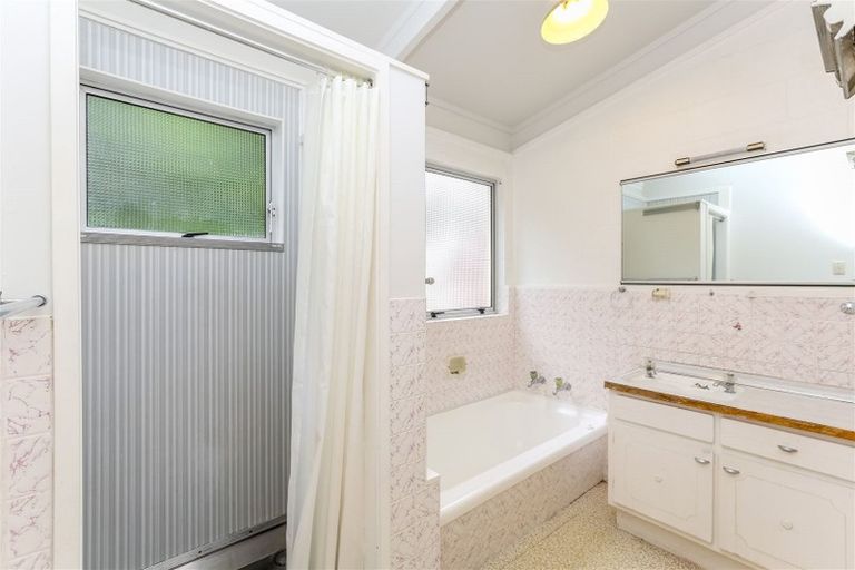 Photo of property in 66 David Street, Lynmouth, New Plymouth, 4310