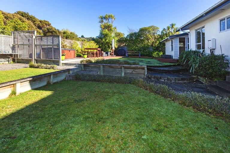 Photo of property in 6 Charthouse Lane, Whitby, Porirua, 5024