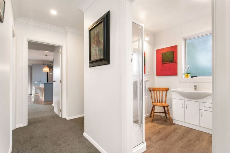 Photo of property in 14 Englefield Road, Belfast, Christchurch, 8051