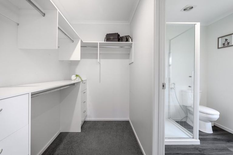 Photo of property in 28 Hartford Crescent, Rolleston, 7615