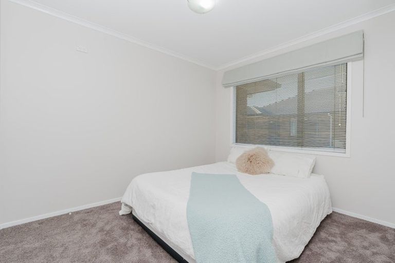 Photo of property in 2/240 Old Farm Road, Hillcrest, Hamilton, 3216