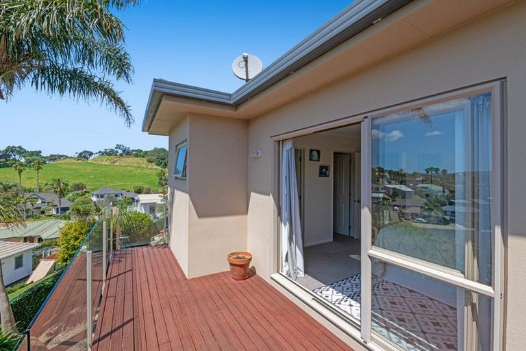 Photo of property in 57a Kestrel Heights, Arkles Bay, Whangaparaoa, 0932