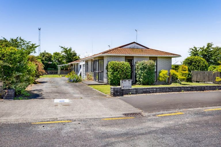 Photo of property in 1/102 Miranda Street, Stratford, 4332