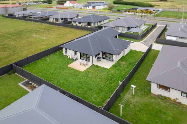 Photo of property in 136 Stirrat Street, Kingswell, Invercargill, 9812