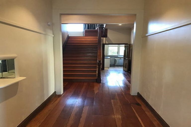 Photo of property in 56 Wellington Road, Hataitai, Wellington, 6021