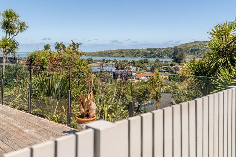 Photo of property in 20a Upper Bow Street, Raglan, 3225