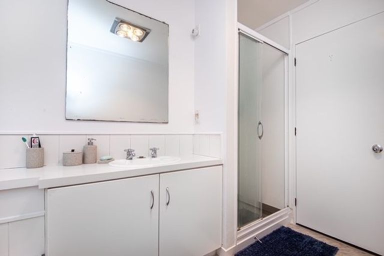 Photo of property in 4/53 Dominion Park Street, Johnsonville, Wellington, 6037