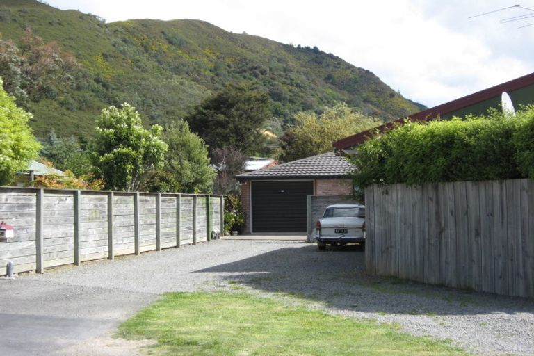 Photo of property in 12a George Street, Picton, 7220