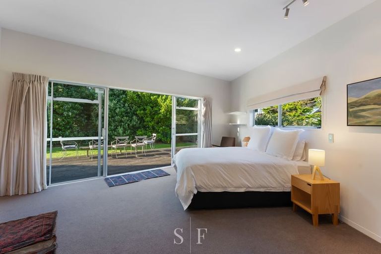Photo of property in 114 Paetawa Road, Peka Peka, Waikanae, 5391