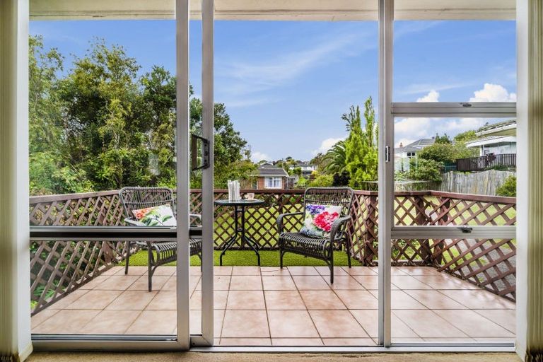 Photo of property in 50 Rogan Street, Mount Roskill, Auckland, 1041