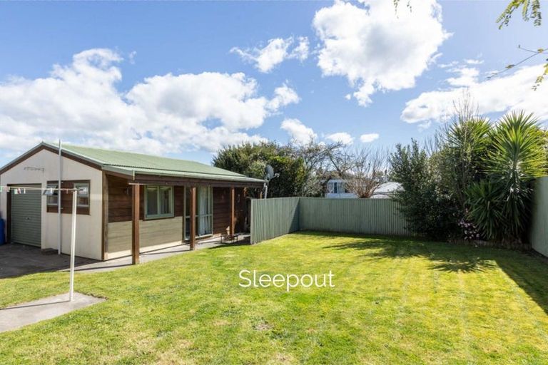 Photo of property in 66 Middle Road, Havelock North, 4130