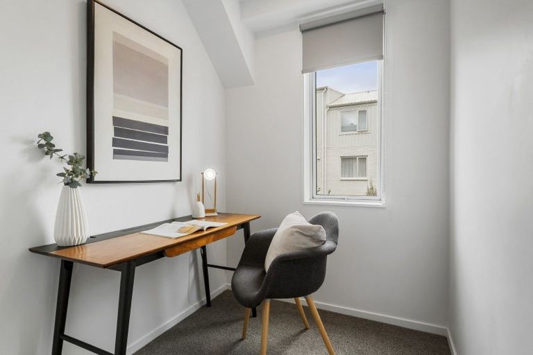 Photo of property in 106/28b Eileen Newey Place, Henderson, Auckland, 0612