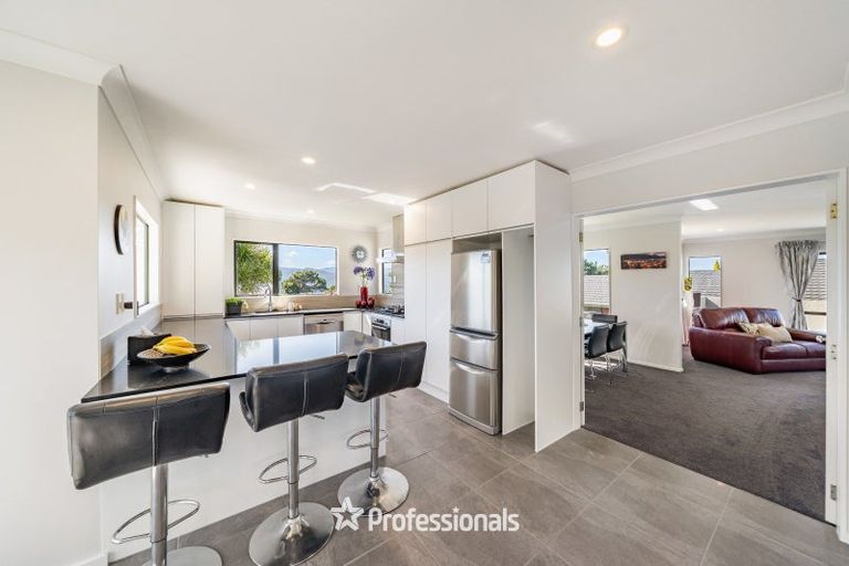 Photo of property in 181 Tirohanga Road, Tirohanga, Lower Hutt, 5010