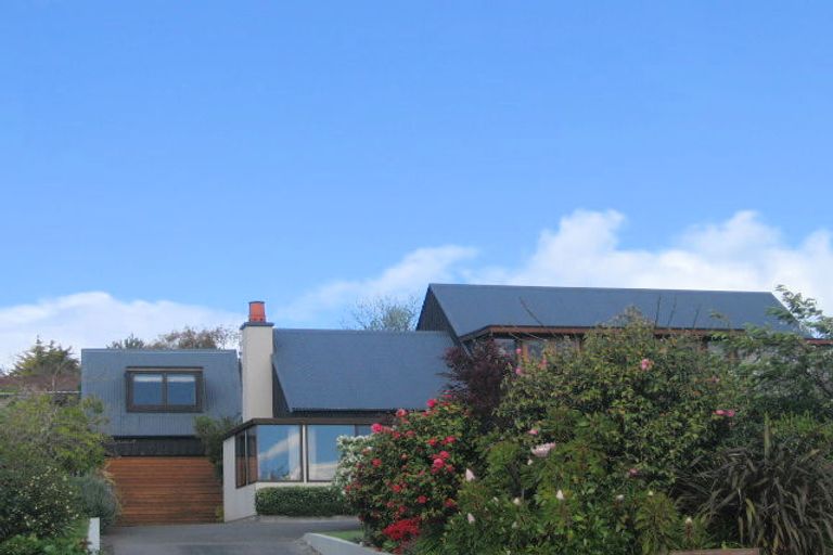 Photo of property in 5 Te Hepera Street, Waipahihi, Taupo, 3330