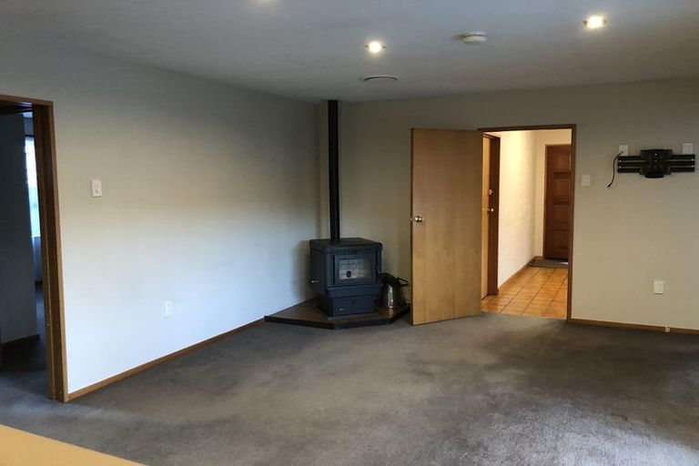 Photo of property in 262 Queenspark Drive, Parklands, Christchurch, 8083