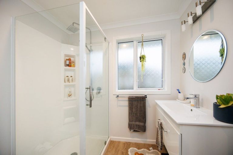 Photo of property in 9 Pearl Grove, Ashhurst, 4810