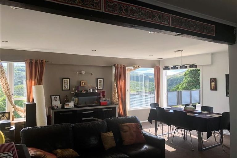 Photo of property in 115 Major Drive, Kelson, Lower Hutt, 5010